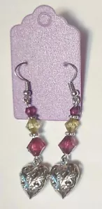 Pendientes colgantes de gancho colgante con cuentas de corazón estilo boho de 1,75" hechos a mano - Imagen 1 de 1