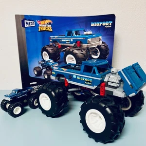 MEGA HOT WHEELS BIGFOOT MONSTER TRUCK BUILDING TOY 538 PCS W/DIE-CAST TRUCK NICE - Picture 1 of 5
