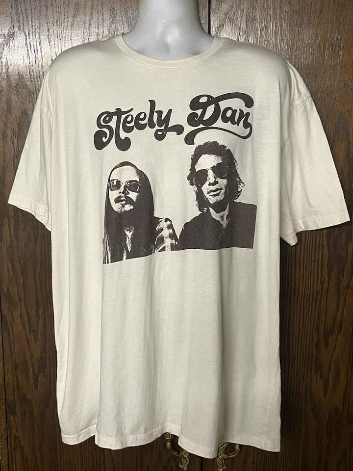 STEELY DAN 70'S VINTAGE LOOK  GRAPHIC XXL 2XL USED T-SHIRT HIPSTER SOFT COTTON - Image 1 of 1