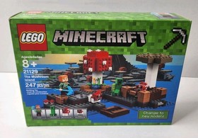 LEGO Minecraft 21129 - The Mushroom Island - 247 Pieces - NIB