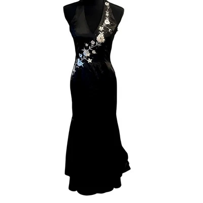 Vintage Morgan Co Prom Dress Maxi Gown Y2K size 6 embroider wrap around florals  - Image 1 of 4