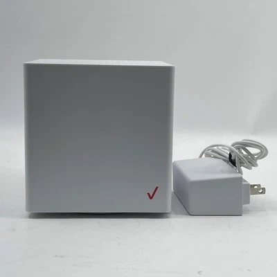 Verizon Internet Gateway Dual Band WiFi 6 ARC-XCI55AX Combo Modem Router - Image 1 of 4