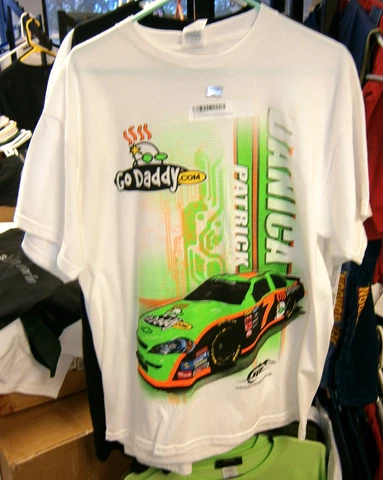VINTAGE CHECKERED FLAG #7 GODADDY.COM DANICA PATRICK JRM TEE SHIRT LARGE NWT Cover