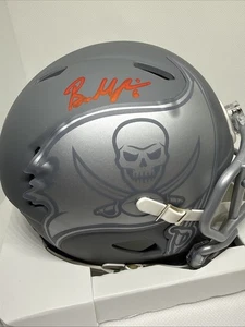 BAKER MAYFIELD SIGNED TAMPA BAY BUCCANEERS SLATE SPEED MINI HELMET BECKETT - Picture 1 of 13