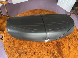 Kawasaki Z900 A4 76 Z1000 77 Seat - Picture 1 of 14