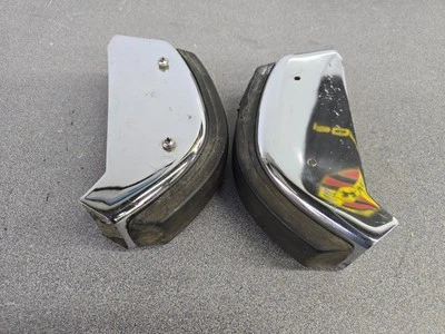 BONITO PAR DE BOCINAS PARACHOQUES TRASERO CROMADAS ORIGINALES ORIGINALES USADAS ORIGINALES PORSCHE 911 912 NLA #24 Foto 1 de 4