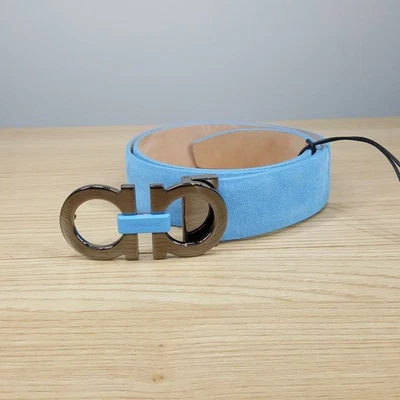Salvatore Ferragamo 90 码蓝色麂皮绒双 Gancini 可调皮革腰带 $550 — 第 1/4 张图片