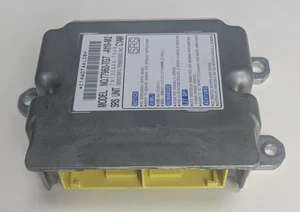 2017-2018 Honda Pilot 77960-TG7-A110-M2 SRS module bag unit computer *No Crash* - Picture 1 of 4