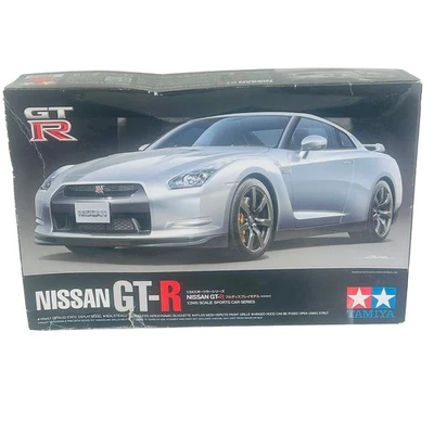 Tamiya 1/24 Nissan GT-R R35 modelo sin montar Foto 1 de 4