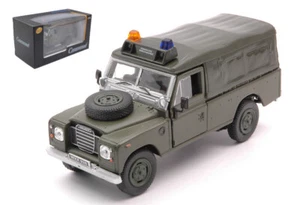 Cararama LAND ROVER SERIE III 109 SOFT TOP MILITAR GREEN 1:43 - Foto 1 di 1