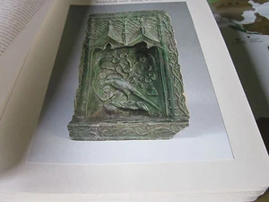 Archivo de Colonia 5 vida cotidiana 5023a azulejo de horno de Colonia 1500 loro ramo de flores - Imagen 1 de 2