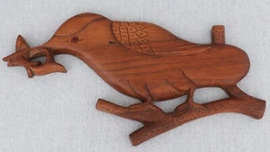 Vintage Hand Carved Folk Art Walnut Wood Kingfisher Bird Wall Plaque 10” - Picture 1 of 5