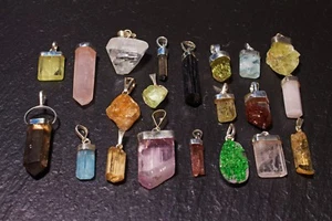 Colgante de piedras preciosas punta de cristal natural A-F plata 925 ojal único tesoro de piedra - Imagen 1 de 265