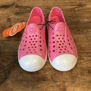Wonder Nation Play/beach Wear Waterproof size 9-10 girls shoes Sandals Toddler - Picture 1 of 6