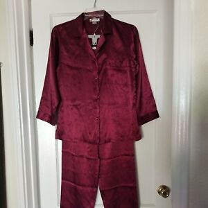 Jones New York Women's Sleepwear Cranberry Satin Pyjama Set Pant Long Sleeve 