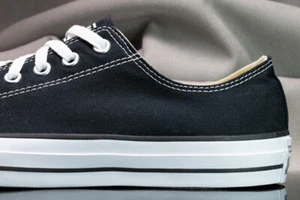 Converse CTAS Schuhe für Herren, NEU & ORIGINAL, US Größe 11 - Bild 1 von 7