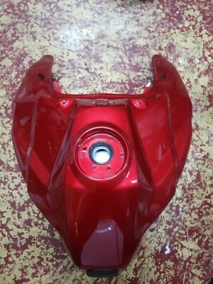 TANQUE DE GASOLINA TRIUMPH TIGER EXPLORER ABS OEM Foto 1 de 4