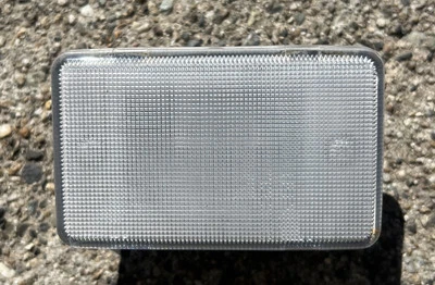 Courtesy Light Lamp Assy for Mitsubishi Pajero Montero Shogun 1991-2005 Sport - Image 1 of 4