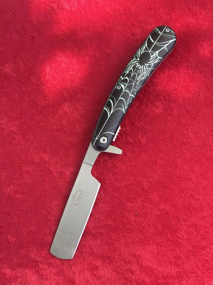 Faca de bolso Straight Razor Black Widow Spider 🕷️ 8” no geral 3” Blade Assist - Imagem 1 de 4