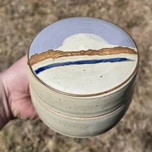 Charley Laventure Art Pottery Ceramica Vaso con Coperchio Oregon Mt Cappuccio - Foto 1 di 20