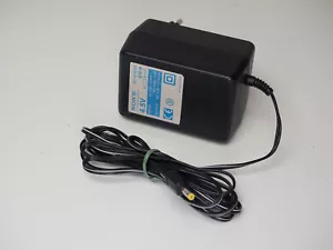 Steckernetzteil ORIGINAL SONY AC-E45HG 4,5V/700mA für DAT, Walkman u.a. - Bild 1 von 4