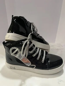 Katy Perry Ladies The Karaoke Cow Girls Black Lifestyle Sneakers Shoes Sz. 5 - Picture 1 of 9