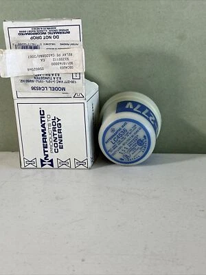 Intermatic LC4536 Locking Type Thermal Photo Control 120-277V - Image 1 of 2