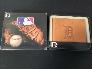 DETROIT TIGERS Leather TriFold Wallet New by Rico brown W/Metal Case FREE S/H - Picture 1 of 3