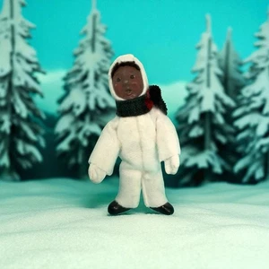 Vintage 1992 Byer’s Choice African American Caroler Christmas Figurine - Picture 1 of 12