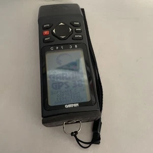 1994 - 1996 GARMIN GPS 38 PERSONAL NAVIGATOR OUTDOOR SAT NAV GPS - WORKING - Picture 1 of 11