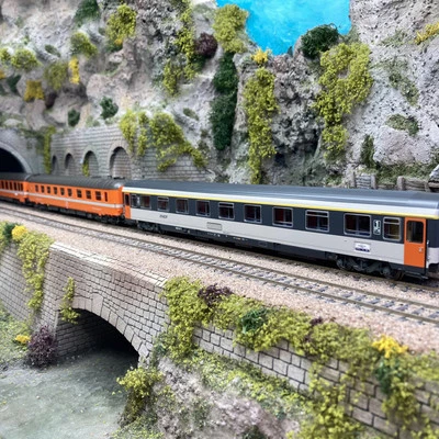 Rame 7 voitures, train Express "Vauban", SNCF, SNCB, Ep IV - LSMODELS MW2007 - H - Photo 1/4