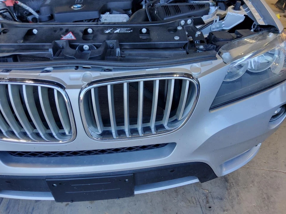 Driver Grille Upper Bumper Mounted Chrome Surround Fits 13-17 BMW X3 373240 - Изображение 1 из 1