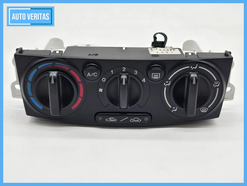 Original Mazda MPV II Climate Control Panel Climate A/C Control Panel PLC94A2C01 - Image 1 of 4