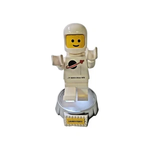 Rare LEGO Classic White Spaceman 10” Minifigure LED Lamp Torch Light - Custom - Bild 1 von 19
