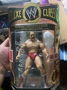 AUTOGRAPHED IRON SHEIK DELUXE CLASSIC FIGURE - Picture 1 of 3