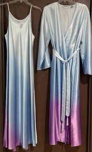 Valerie Stevens Robe and Nightgown Set Womens L Blue Lavendar Satin Feminine - Picture 1 of 8