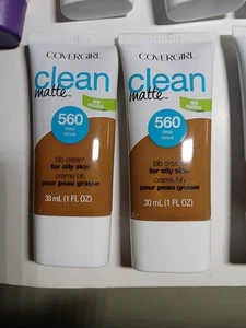 Covergirl CleanMatte Liquid Foundation 560 Deep Force BBCream For Oily Skin 2set - Picture 1 of 4