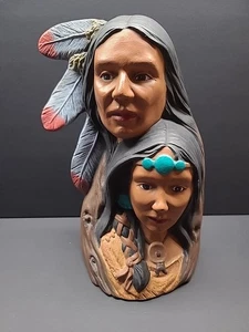 Figura de cerámica pintada a mano de pareja nativa americana de 9 pulgadas de alto - Imagen 1 de 7