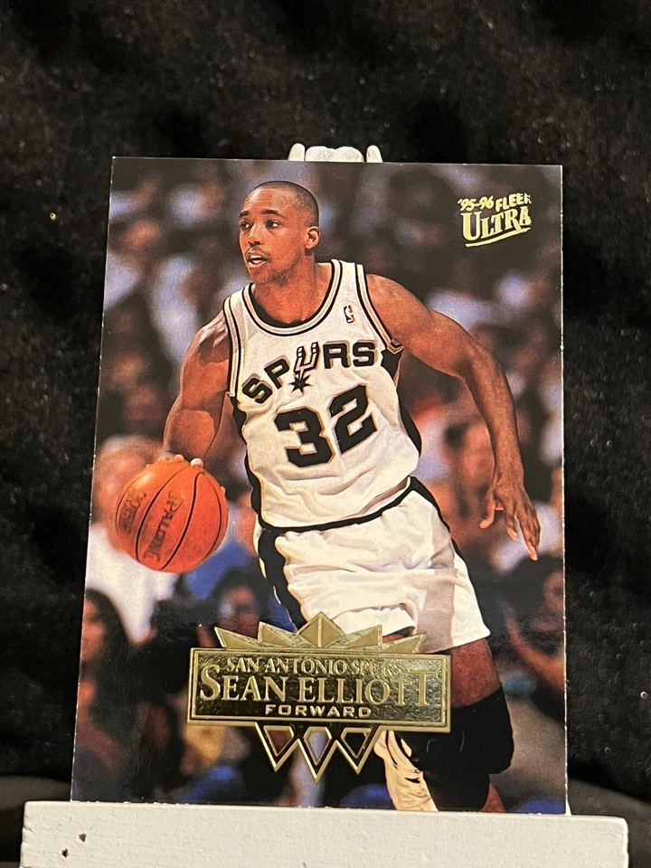 Sean Elliott 1995-96 Fleer Ultra #162, San Antonio Spurs Basketball NBA Card - Image 1 of 2