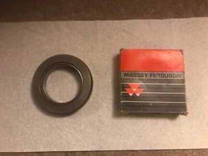Original Massey Ferguson bearing - Picture 1 of 3
