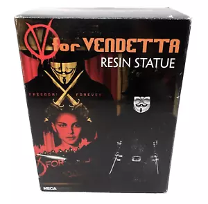 V for Vendetta Resin Statue 12" Numbered 784/1500 NECA NIB - Picture 1 of 8