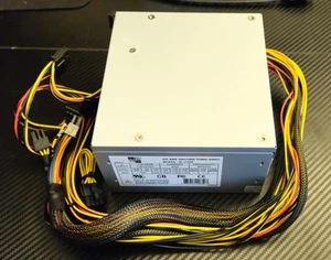 SOLYTECH 400W Non Modular Power Supply Model SL-F400 - Afbeelding 1 van 2