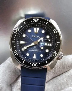 SEIKO Prospex Auto 45 MM Manta Ray Blue Dial Silicone Strap Men's Watch SRPF77 - Picture 1 of 9