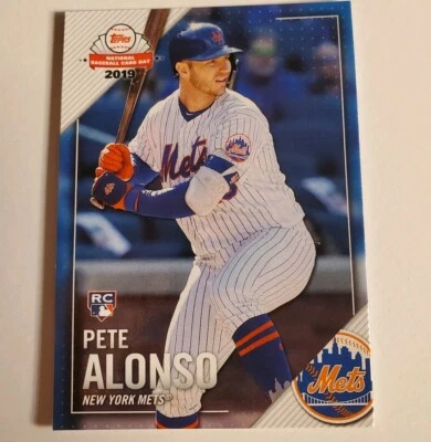 2019 TOPPS NATIONAL BASEBALL CARD DAY PETE ALONSO NEW YORK METS - Image 1 of 2