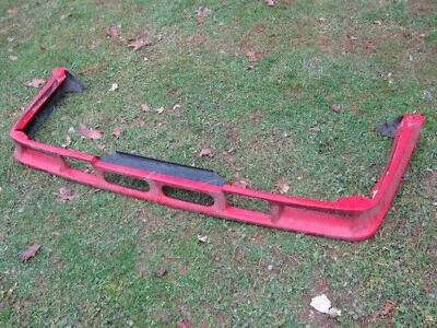 Parachoques inferior Lamborghini Countach 1988, usado, ¿no modelo estadounidense? Foto 1 de 4