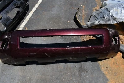 Parachoques delantero Toyota Sequoia SR5 2008-2014 fabricante original de fábrica Foto 1 de 4