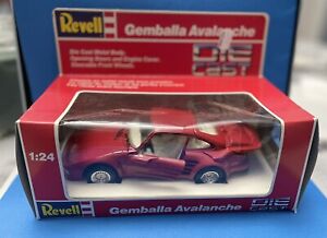 Revell Gemballa Avalanche 1:24 Red DieCast (Box #0133)