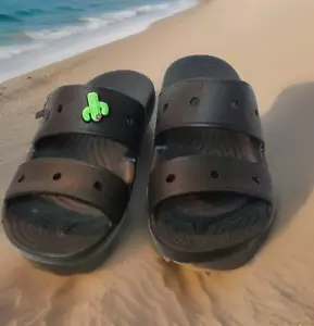 Crocs Ionic Black Sandals Men’s 10 Women’s 12 Unisex Comfort Slides - Bild 1 von 7