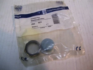 NUOVO SCHNEIDER TELEMECANIQUE 22 MM ZB2-SZ2 SPINA BLANKING P2426 - Foto 1 di 4