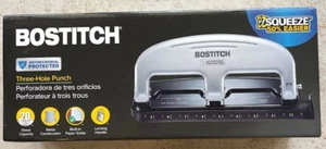 Bostitch EZ Squeeze Drei-Loch-Locher, 20 Blatt Kapazität, schwarz/silber - Bild 1 von 4